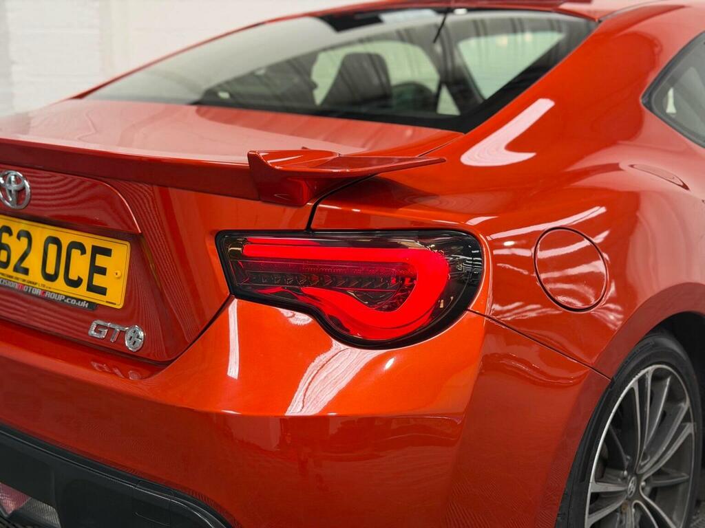Toyota GT86 2.0 3-Dr Orange #25