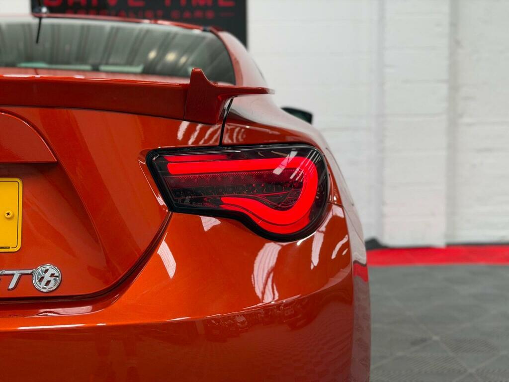 Toyota GT86 2.0 3-Dr Orange #27