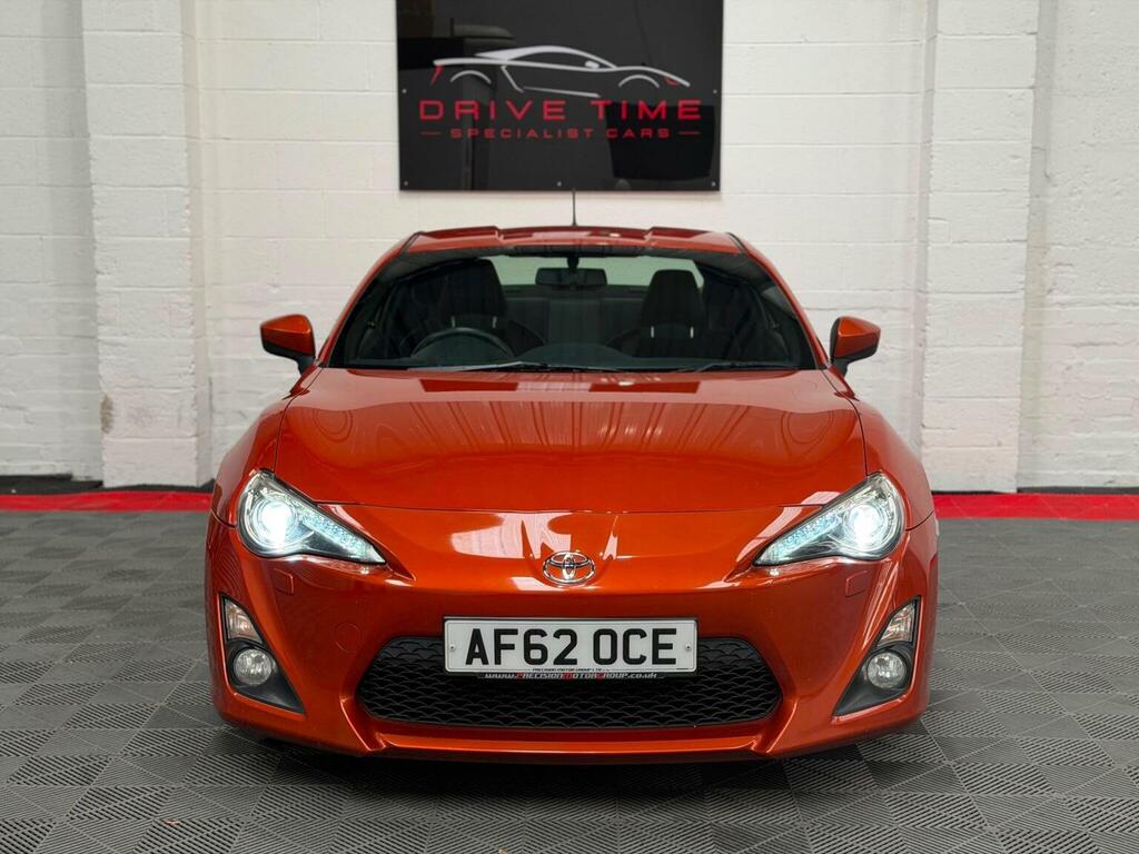 Toyota GT86 2.0 Boxer D-4s Euro 5 Orange