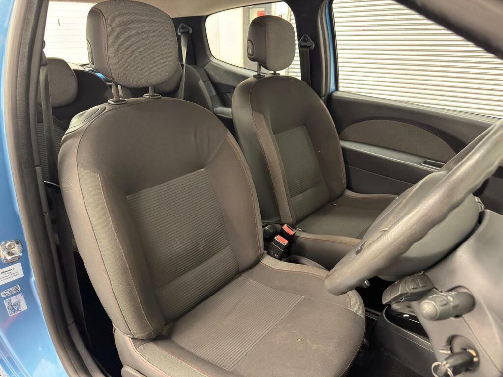 Renault Twingo Hatchback Dynamique 2012 Black #10
