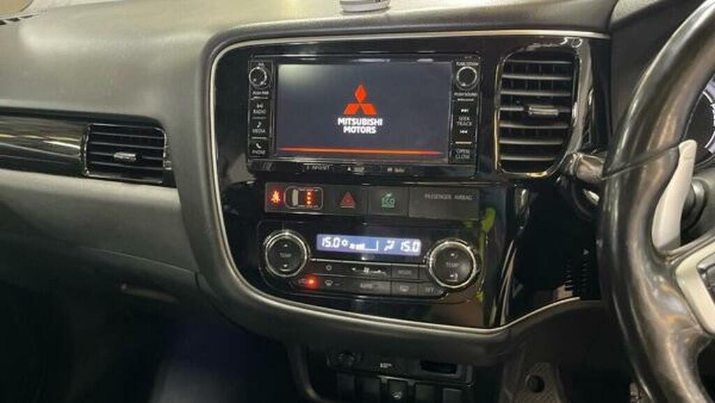 Mitsubishi Outlander Red #11