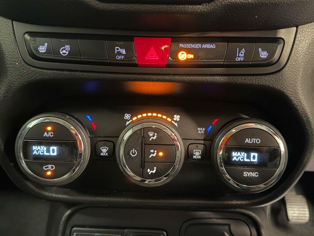 Jeep Renegade 1.6 E-torq Longitude Red #28