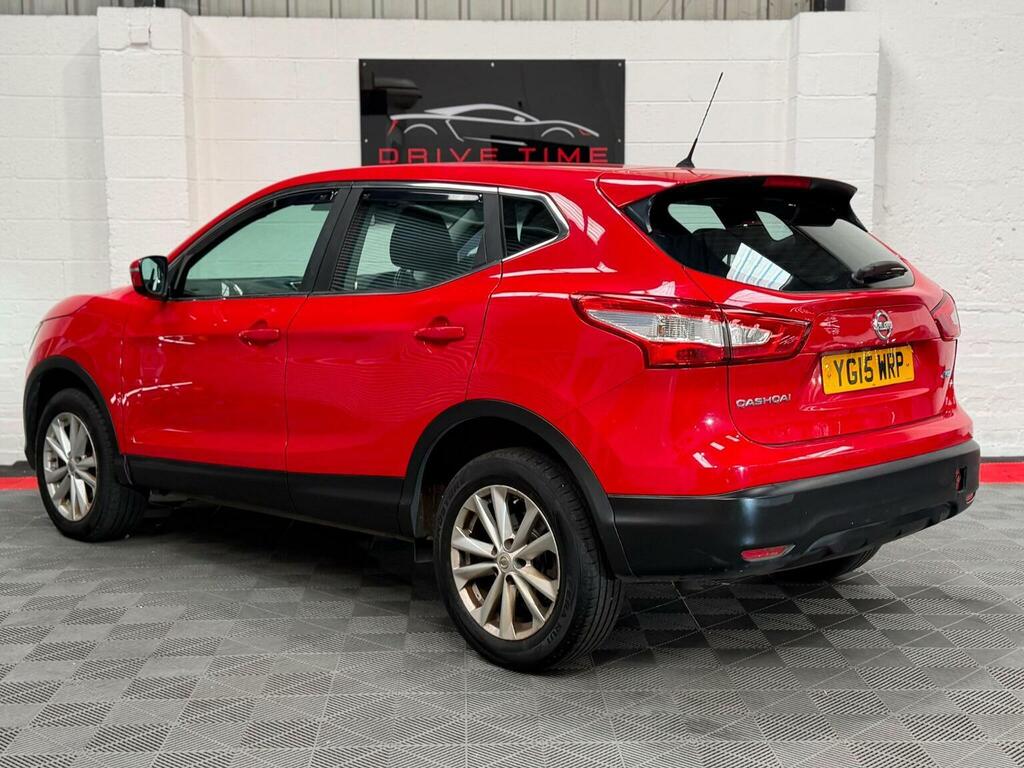 Nissan Qashqai 1.5 Dci Acenta 2Wd Euro 5 Ss YG15WRP Red #4