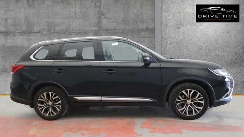 Mitsubishi Outlander 2.2 Di-d 4 4Wd Euro 6 Ss Black #4