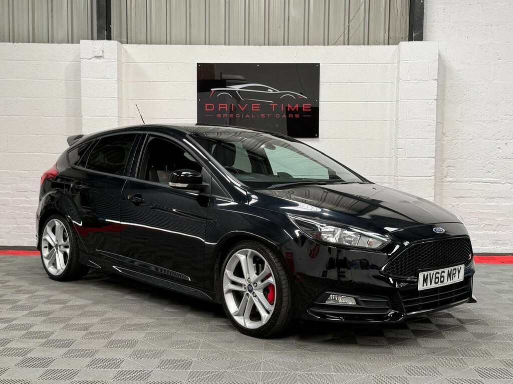 Ford Focus 2.0 Tdci St-2 Euro 6 Ss Black