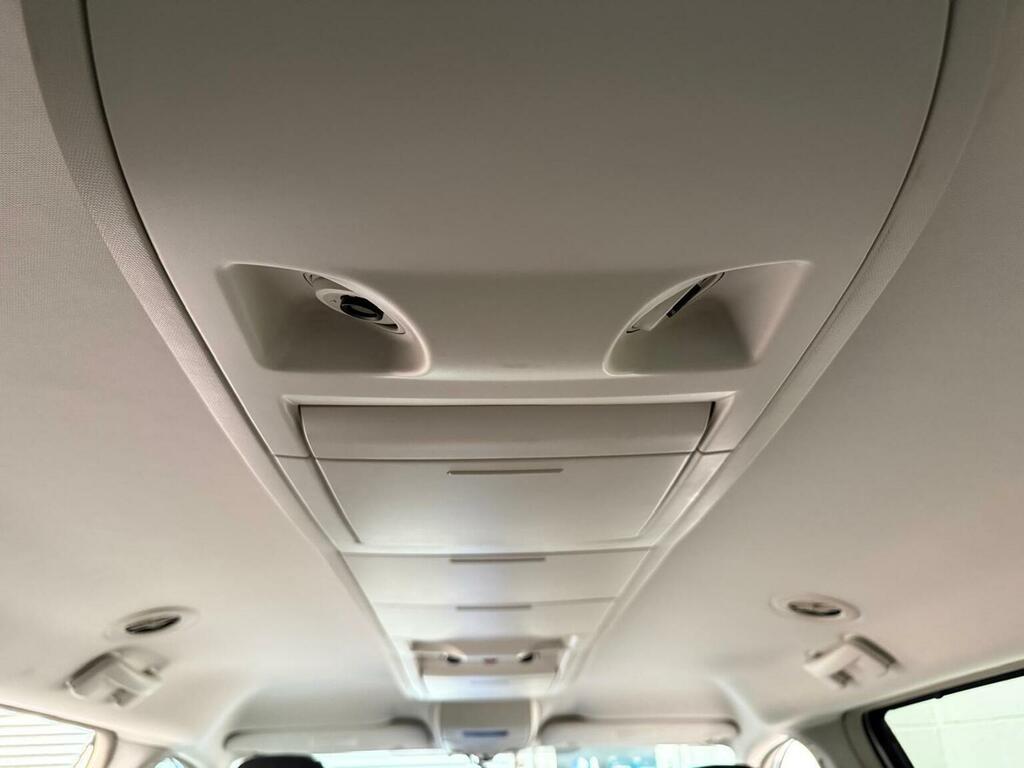 Chrysler Grand Voyager 2.8 Crd Limited Blue #49