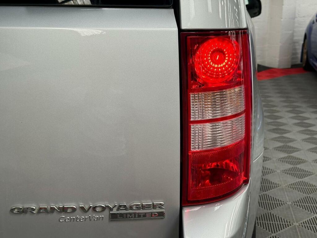 Chrysler Grand Voyager 2.8 Crd Limited Blue #44