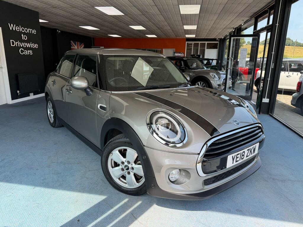 Mini Hatch Hatchback 1.5 Cooper D Steptronic Euro 6 Ss Silver