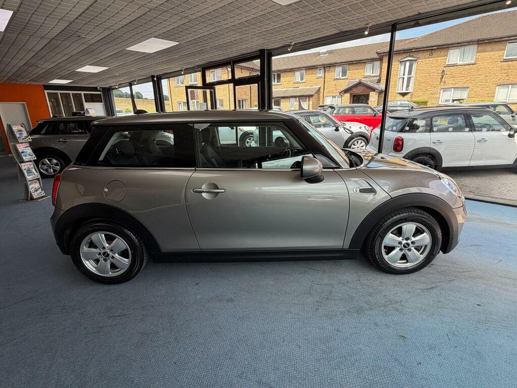 Mini Hatch Hatchback 1.2 One Euro 6 Ss 201666 Silver #2
