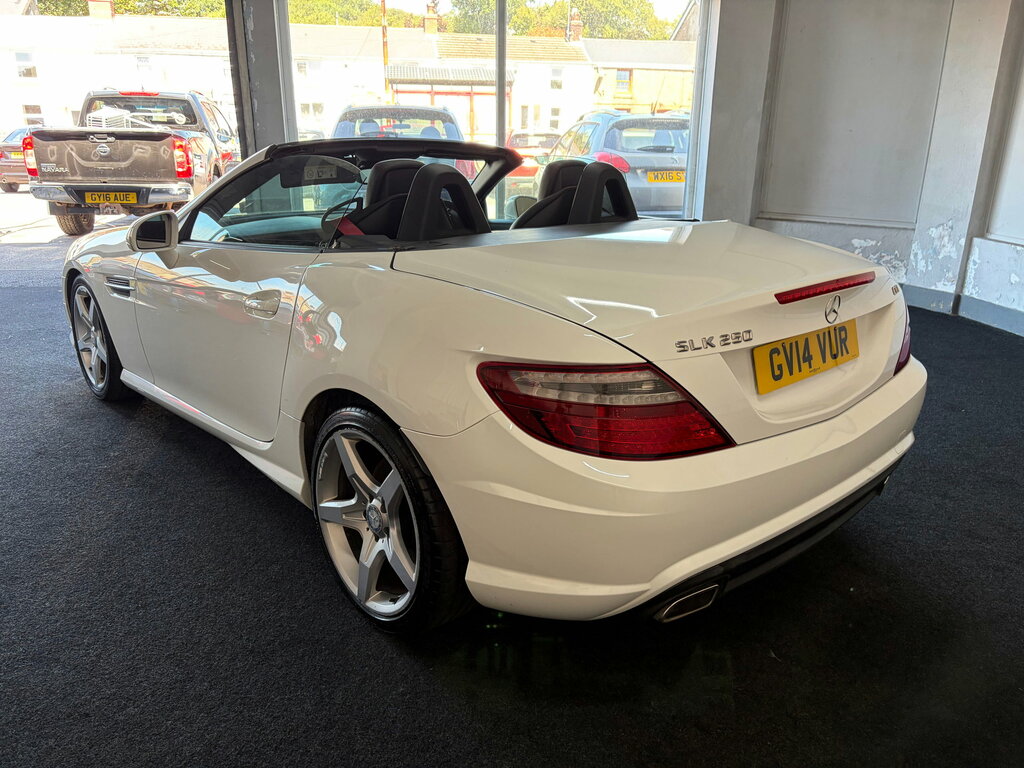 Mercedes-Benz SLK 2.1 Slk250 Cdi Amg Sport Convertible G- White #4