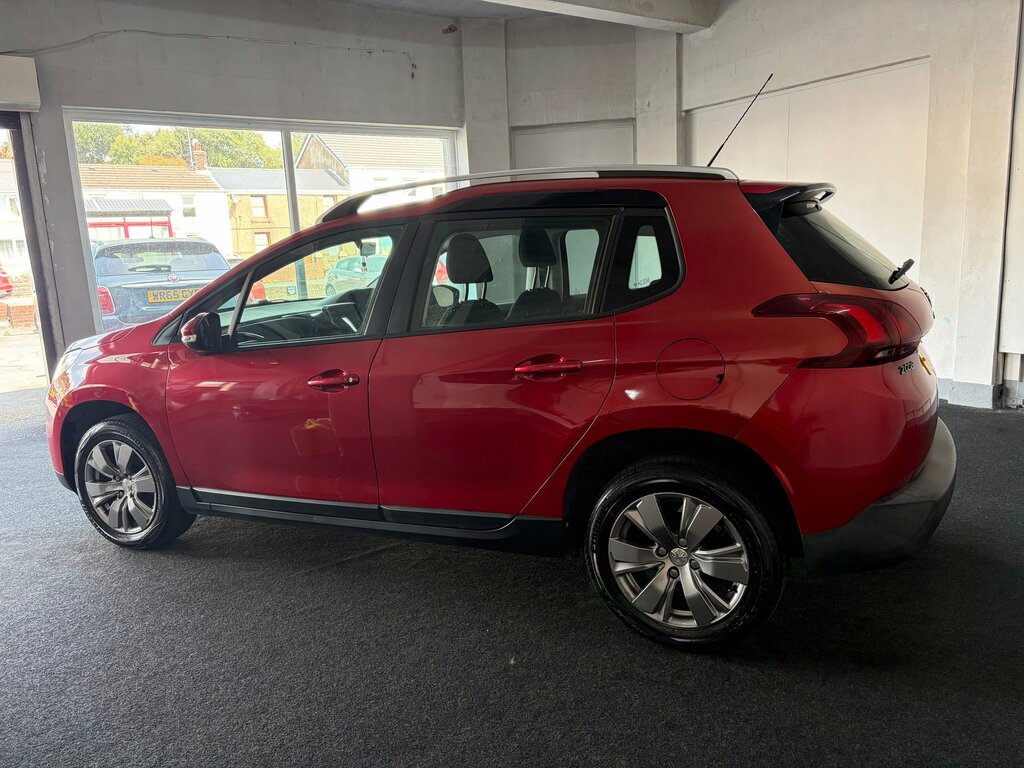 Peugeot 2008 1.2 Puretech Active Suv Euro 6 Red #5