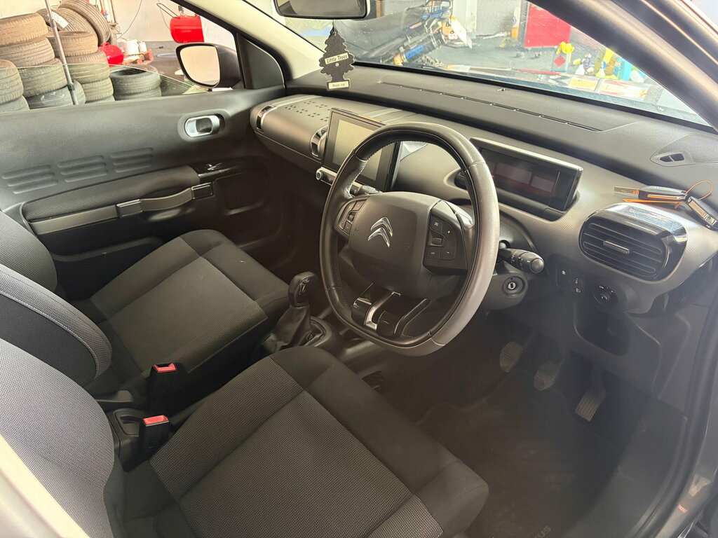 Citroen C4 Cactus 1.2 Puretech Flair Hatchback Eur Grey #2