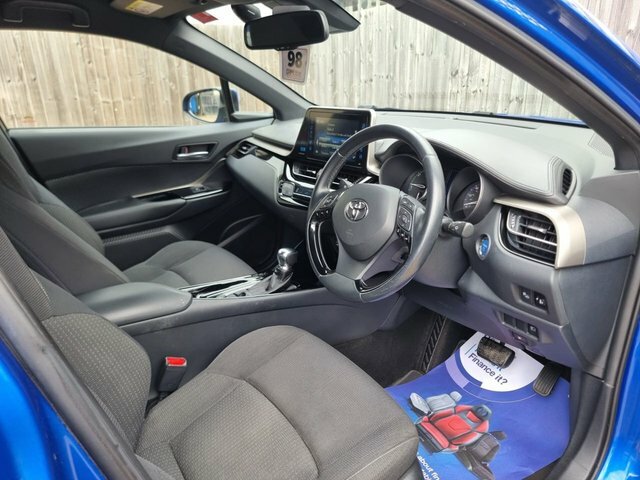Toyota C-Hr 1.8 Vvt-h Design Suv Hybrid Cvt Euro 6 EJ68MPE Blue #2