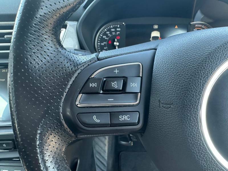 MG MG5 52.5Kwh Exclusive Estate 156 Ps Red #18
