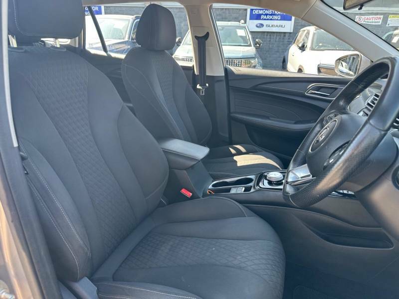MG MG5 52.5Kwh Exclusive Estate 156 Ps Red #13