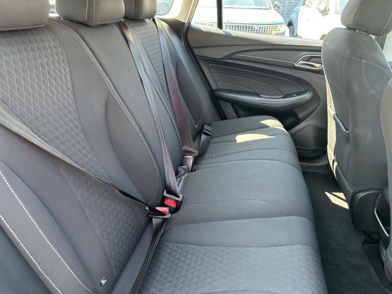 MG MG5 52.5Kwh Exclusive Estate 156 Ps Red #12