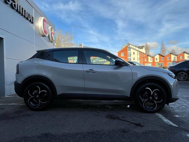 Alfa Romeo Junior 1.2 Mhev Ibrida E-dct Euro 6 Ss - 2026 26 #6