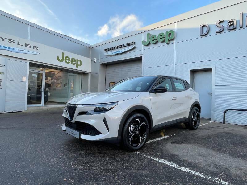 Alfa Romeo Junior 1.2 Mhev Ibrida E-dct Euro 6 Ss - 2026 26 #3