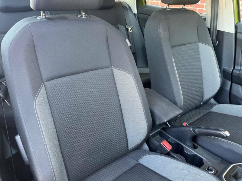 Volkswagen Taigo Life 1.0 Tsi 95Ps 5-Speed Grey #17