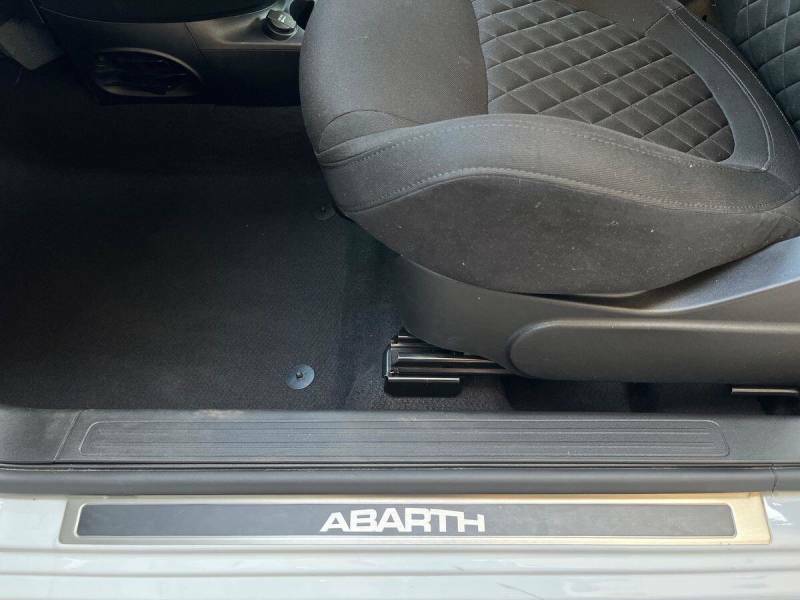 Abarth 595 1.4 T-jet 165 Turismo Black #22