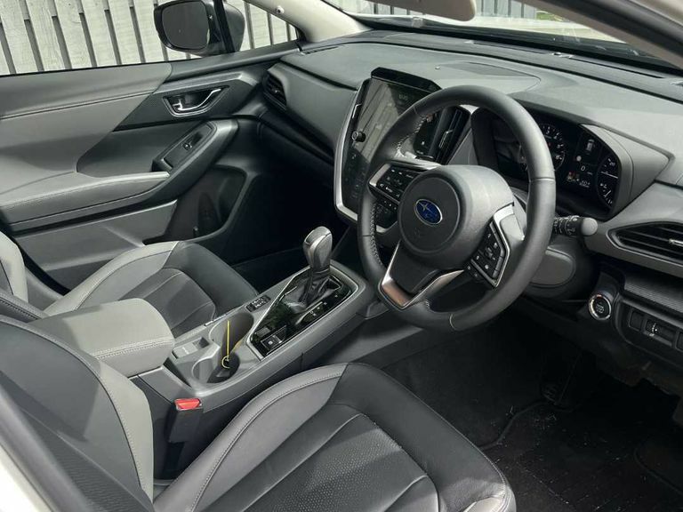 Subaru Crosstrek Hb 2.0I E-boxer Trng Ltrnc Awd White #4