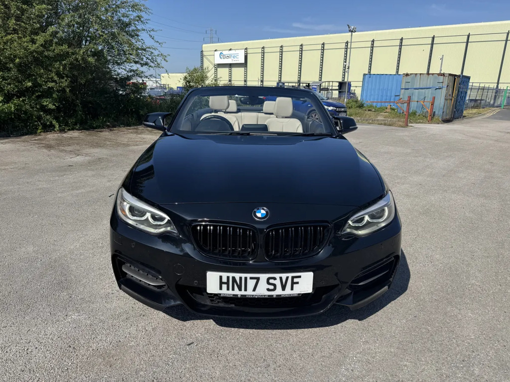 BMW 2 Series M240i Nav Step Convertible Black