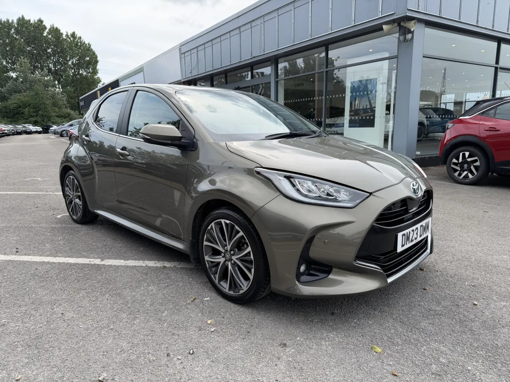Toyota Yaris 1.5 Hybrid Excel Cvt Brown
