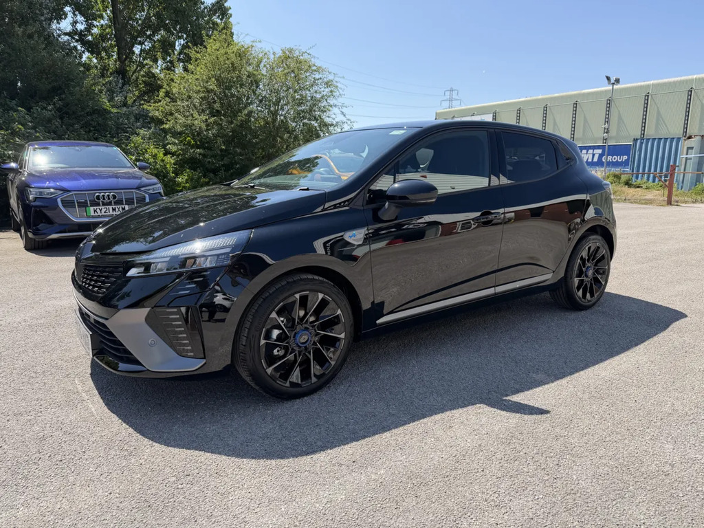 Renault Clio 1.6 E-tech Full Hybrid 145 Esprit Alpine PN26HXD Black #3