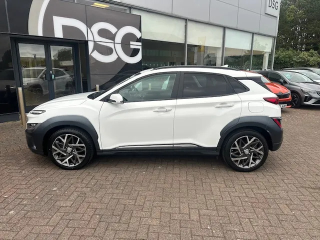Hyundai Kona 1.6 Gdi Hybrid Ultimate Dct White #2