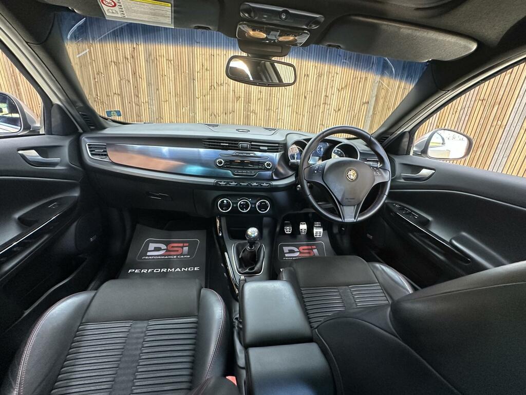 Alfa Romeo Giulietta Hatchback Black #24