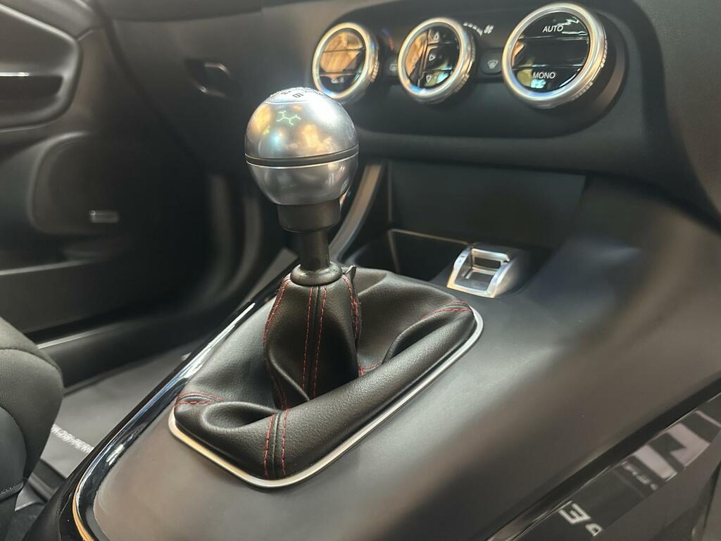 Alfa Romeo Giulietta Hatchback Black #29