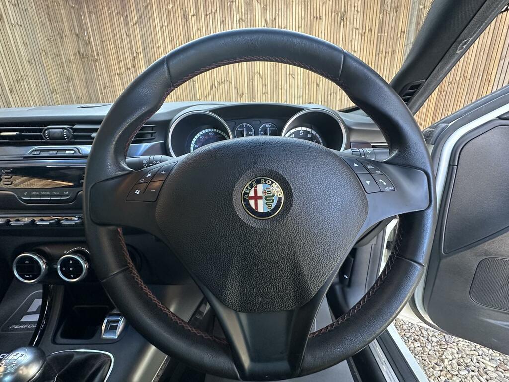 Alfa Romeo Giulietta Hatchback Black #27