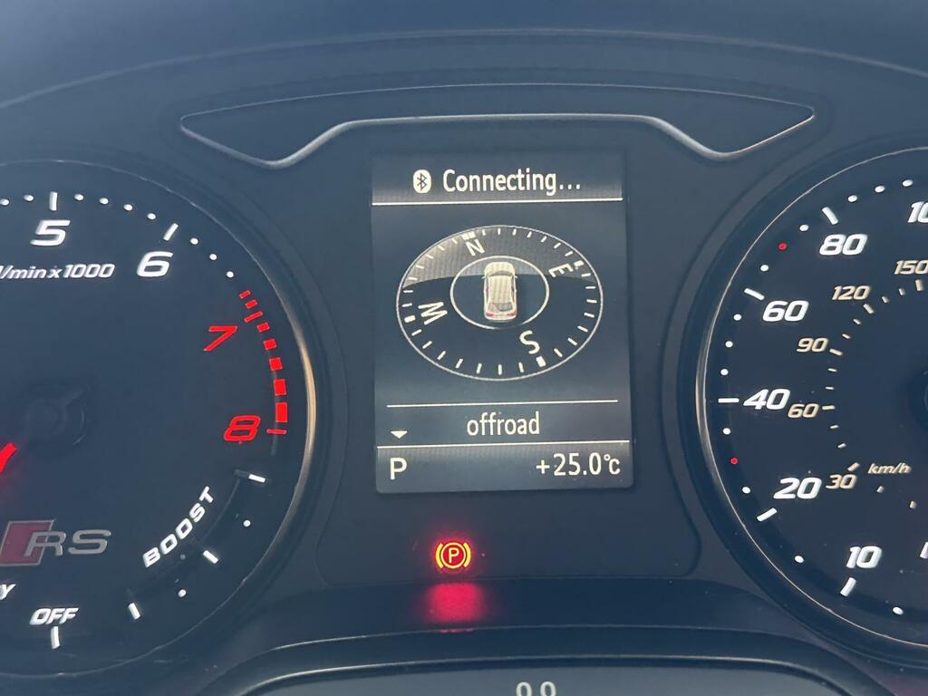 Audi RS3 Hatchback 2.5 Blue #47