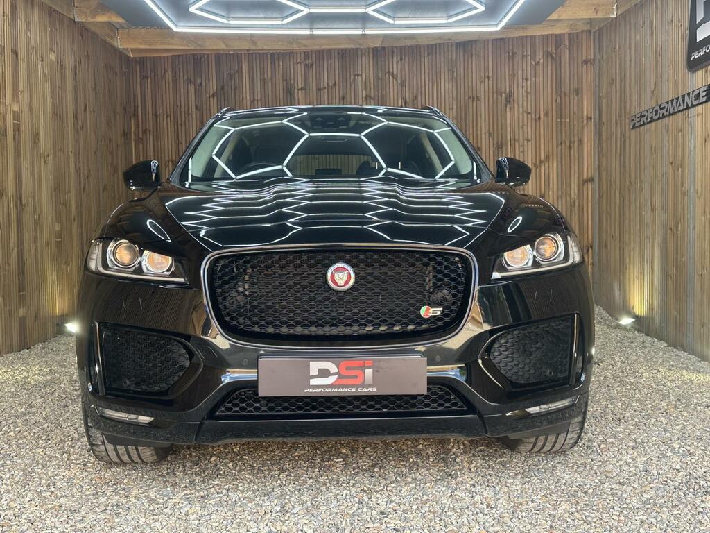 Jaguar F-Pace 3.0 D300 V6 S Awd Euro 6 Ss MT19PLJ Black #2