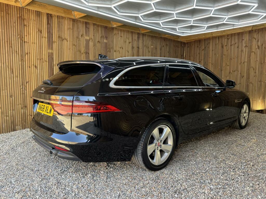 Jaguar XF Portfolio Black #6