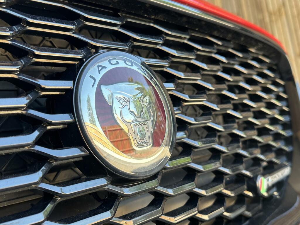 Jaguar XE R-dynamic S Grey #15