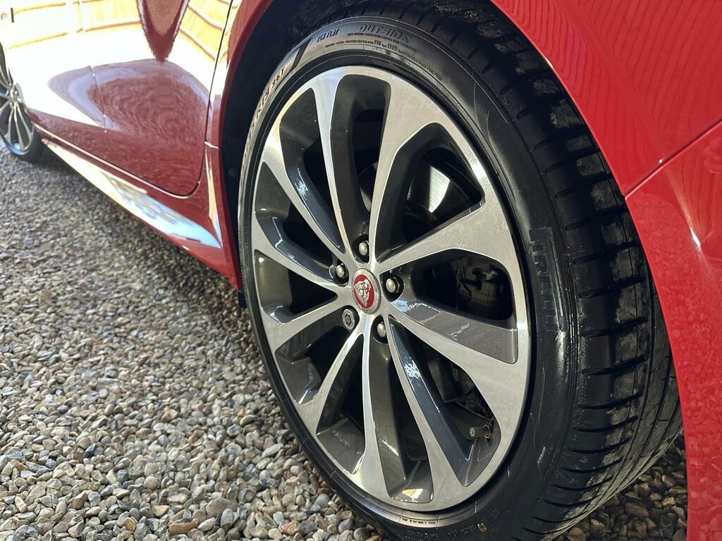Jaguar XE R-dynamic S Grey #14