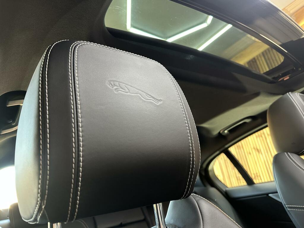 Jaguar XE R-dynamic S Grey #38