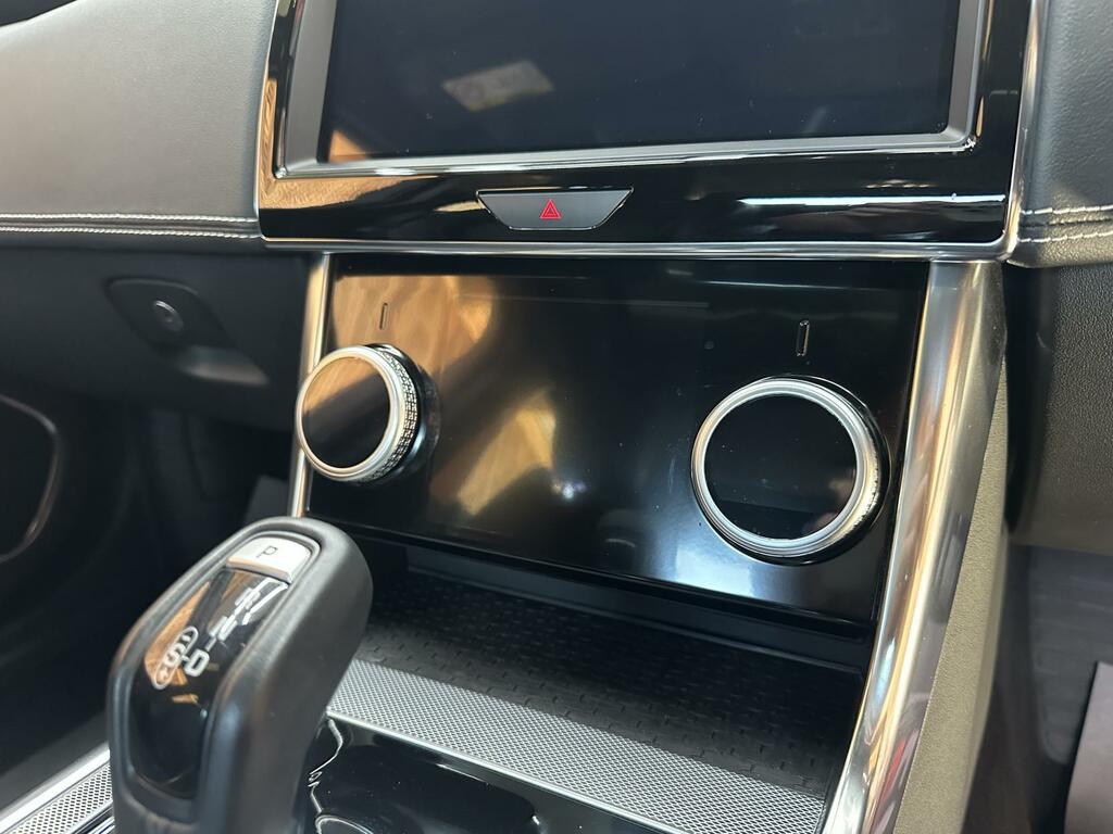 Jaguar XE R-dynamic S Grey #29