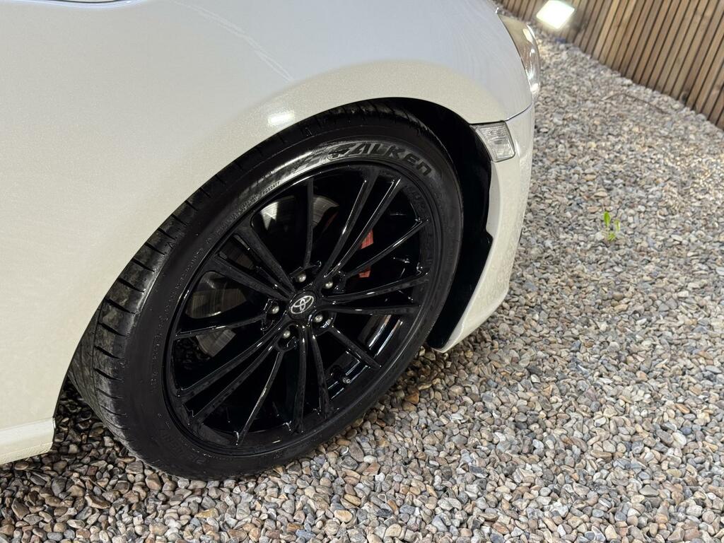 Toyota GT86 White #7
