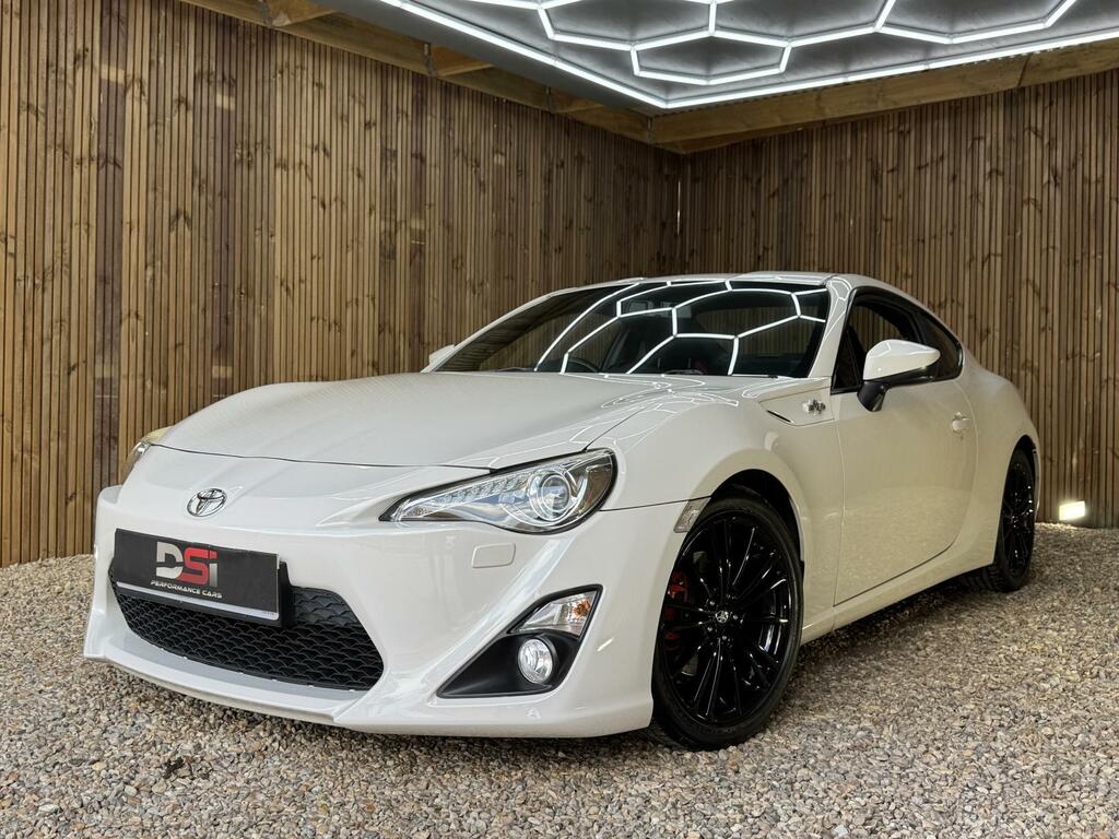 Toyota GT86 White #3