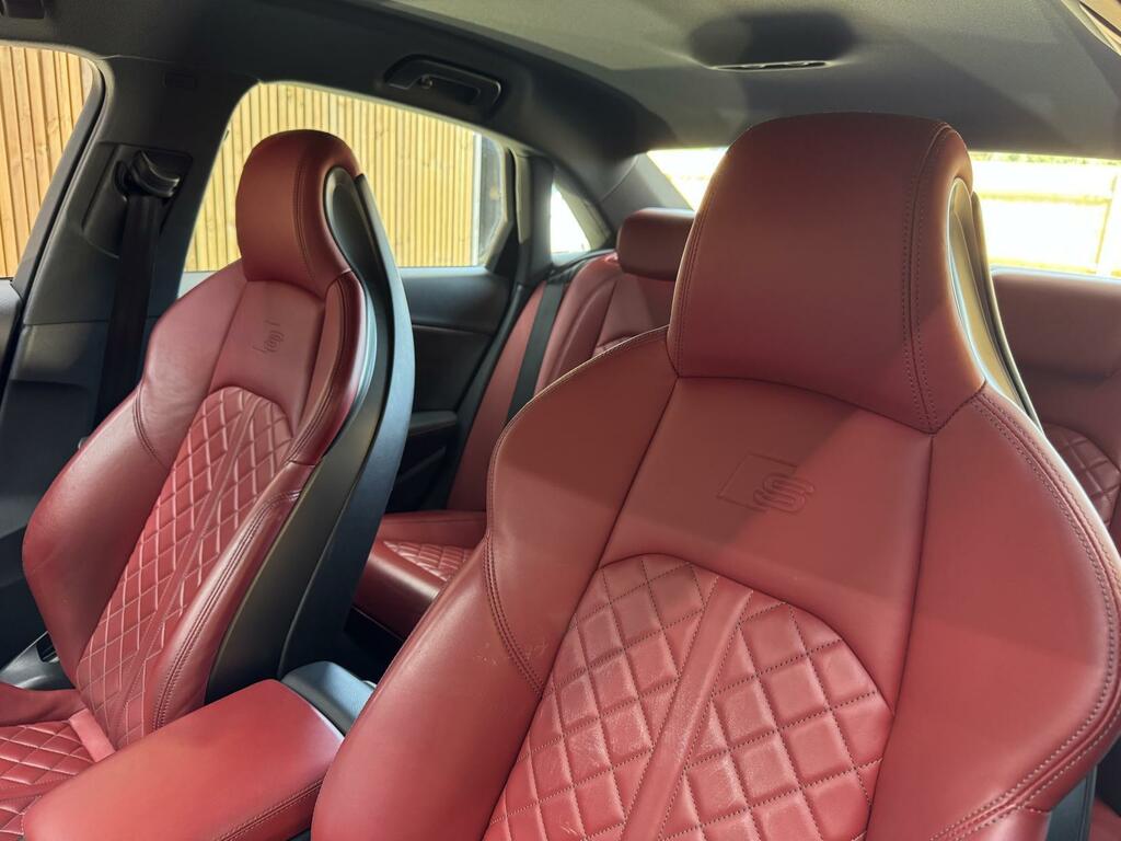 Audi S4 Tfsi V6 Black #25