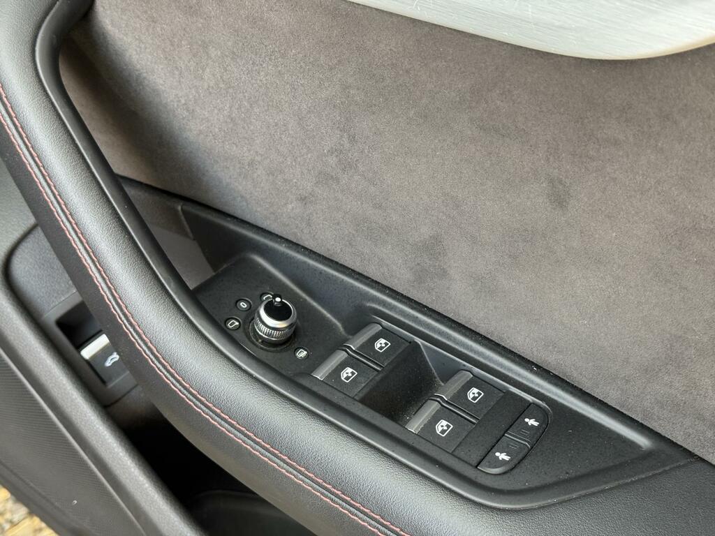 Audi S4 Tfsi V6 Black #18