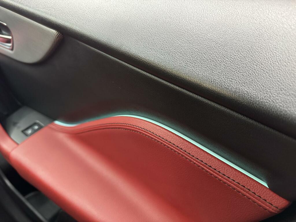 Jaguar F-Pace R-sport Red #38