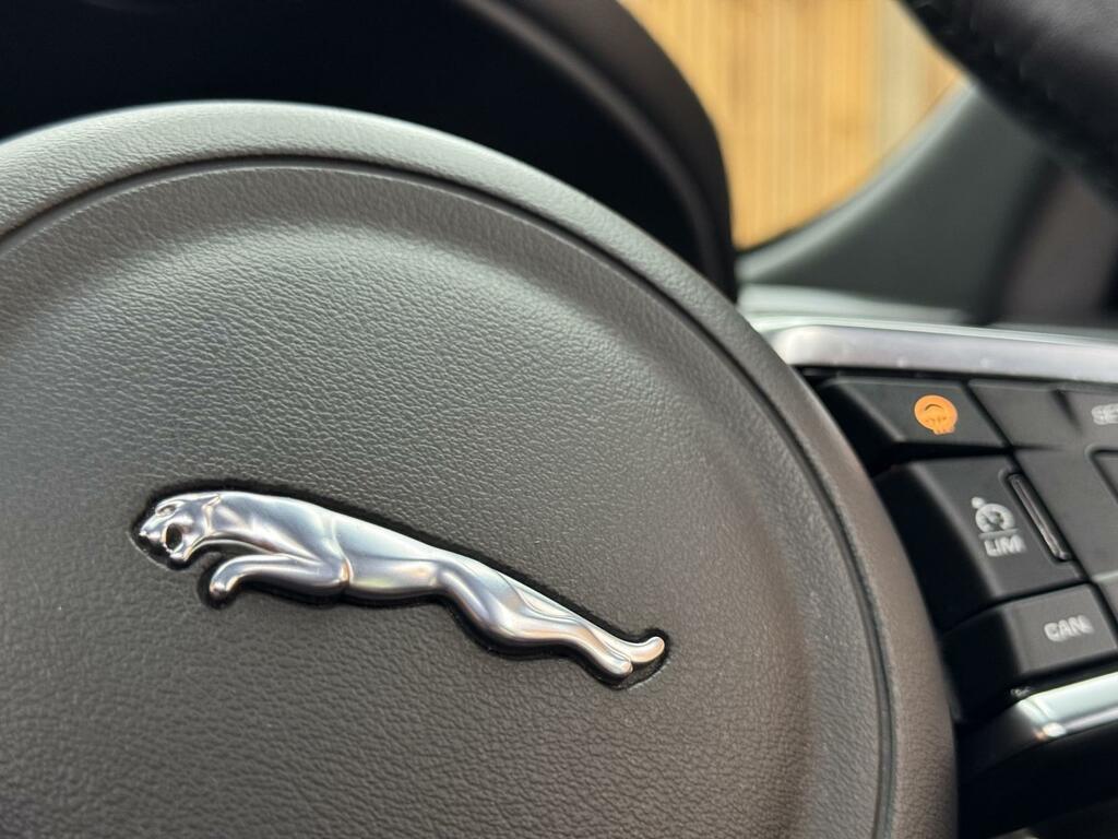 Jaguar F-Pace R-sport Red #53