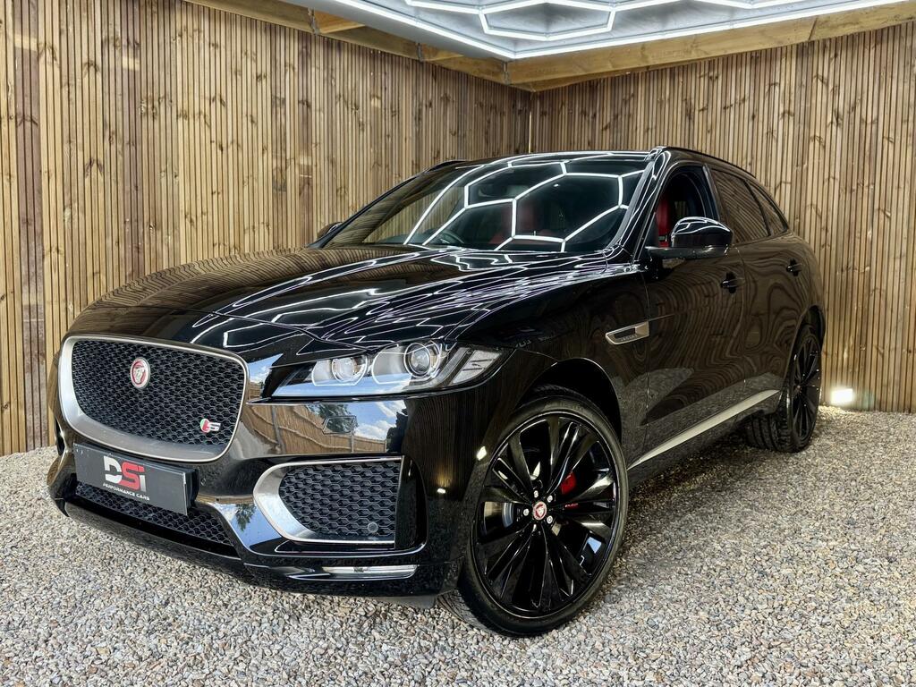 Jaguar F-Pace S Black #3