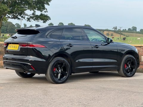 Jaguar F-Pace 2.0 P400e 19.3Kwh Black #4