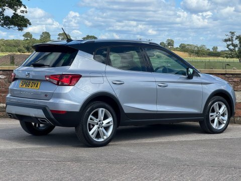 Seat Arona 1.0 Tsi Fr Silver #4