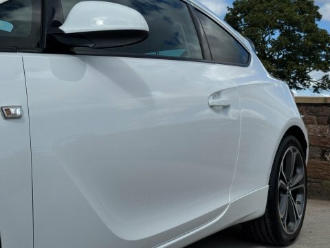 Vauxhall Astra GTC 1.4T 16V Limited Edition Navleather White #7