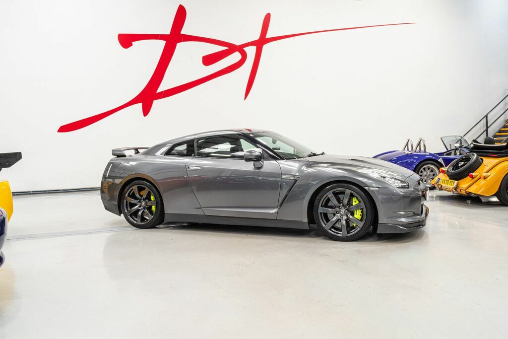 Nissan GT-R 3.8 V6 Black Edition 4Wd Euro 4 Silver #17